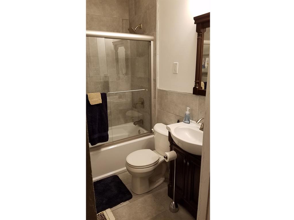 The B Apartment Луисвил Екстериор снимка