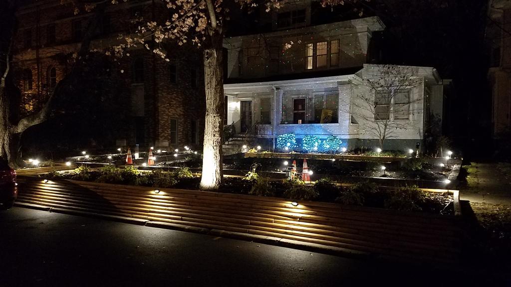 The B Apartment Луисвил Екстериор снимка